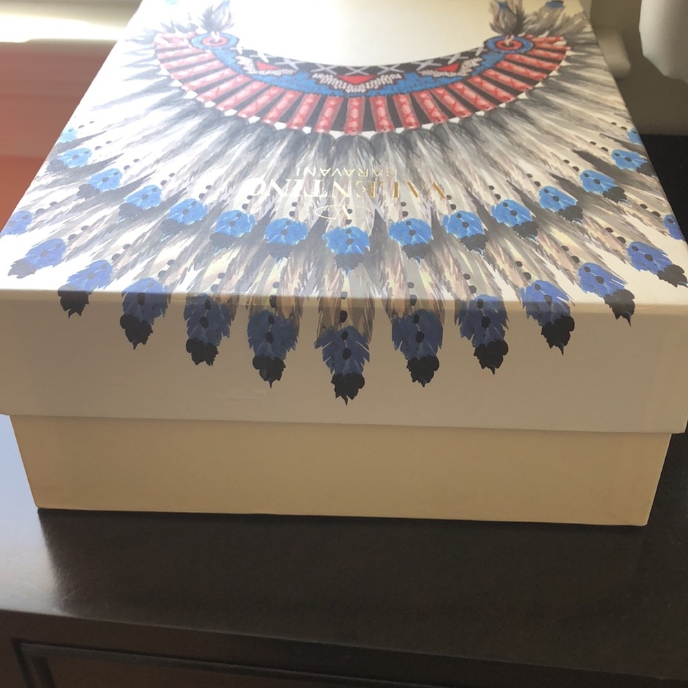 Valentino Indian Shoe Box!! - Picture 4 of 7